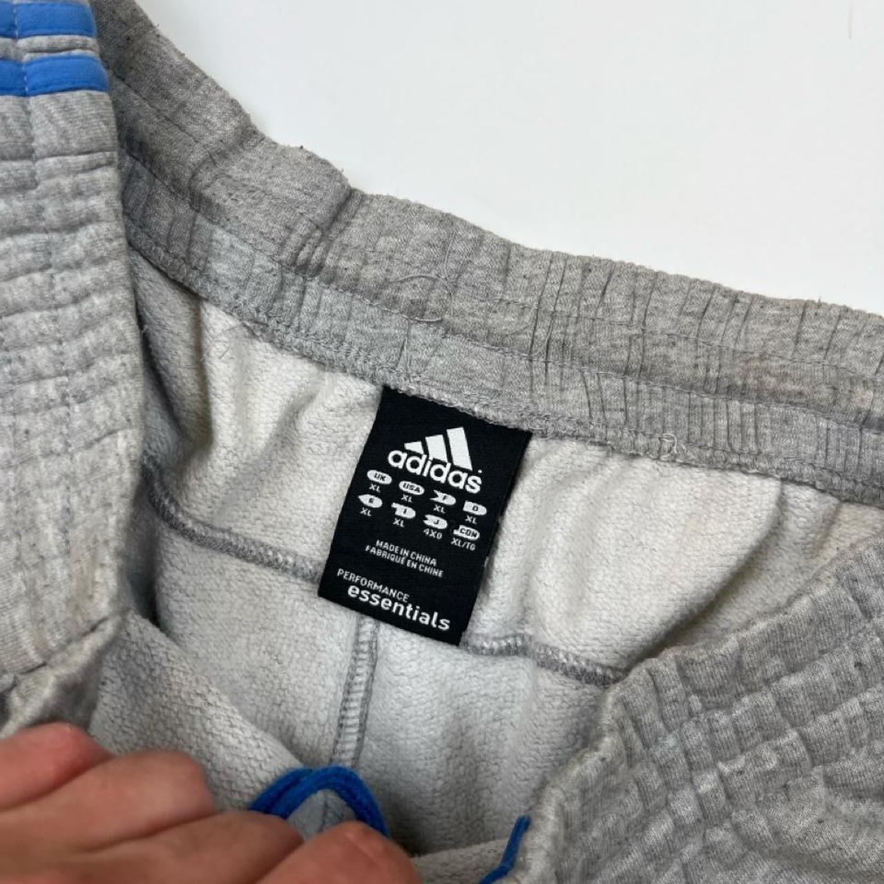 Adidas Essentials Joggers - XL