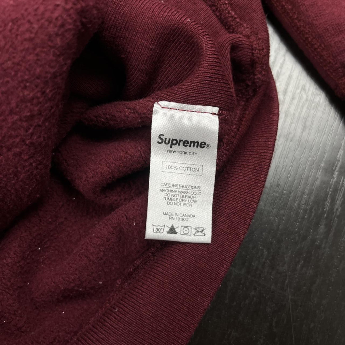 Supreme Hoodie - L