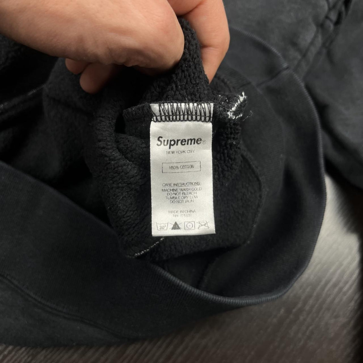 Supreme Hoodie - M