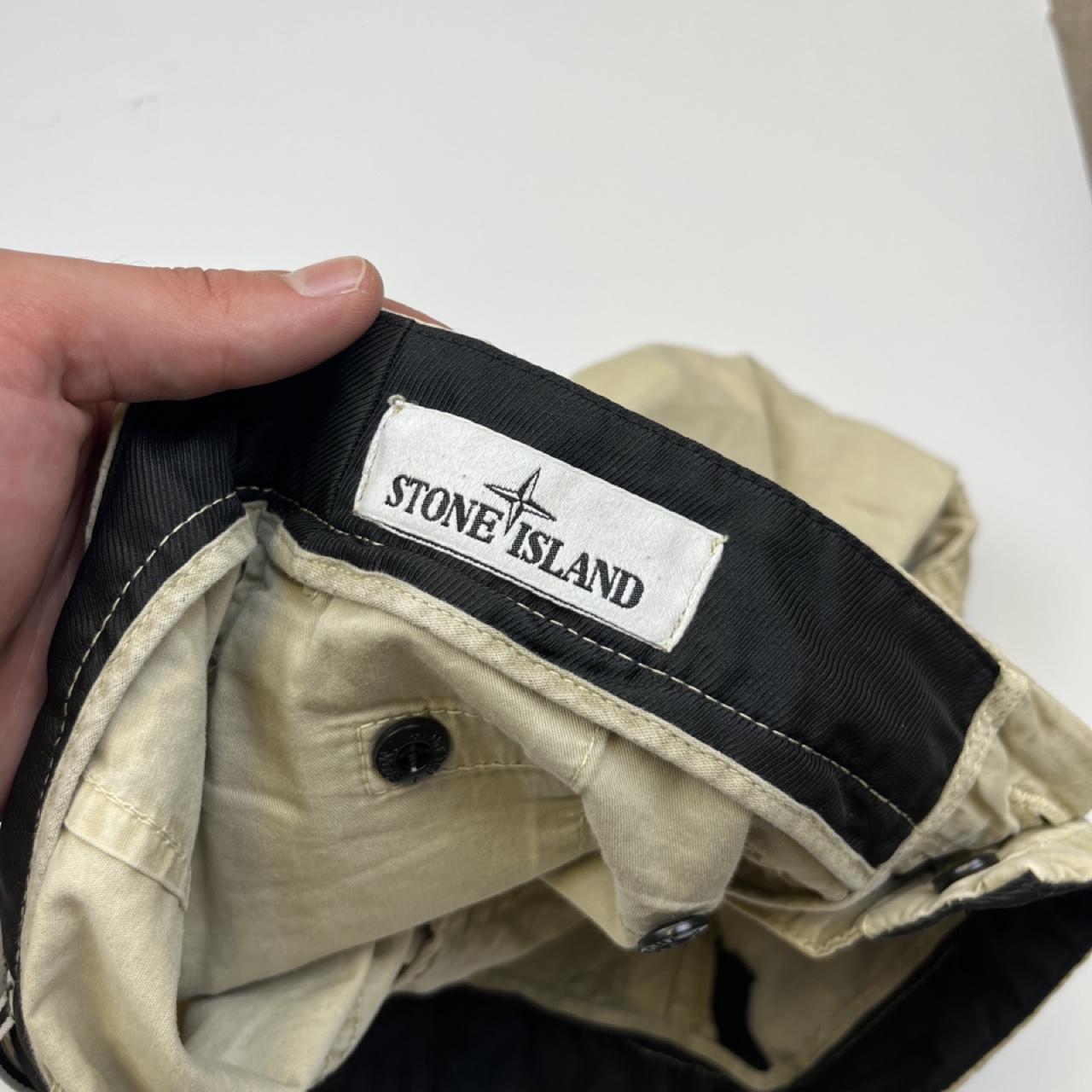 Stone Island Cargo Shorts - W30