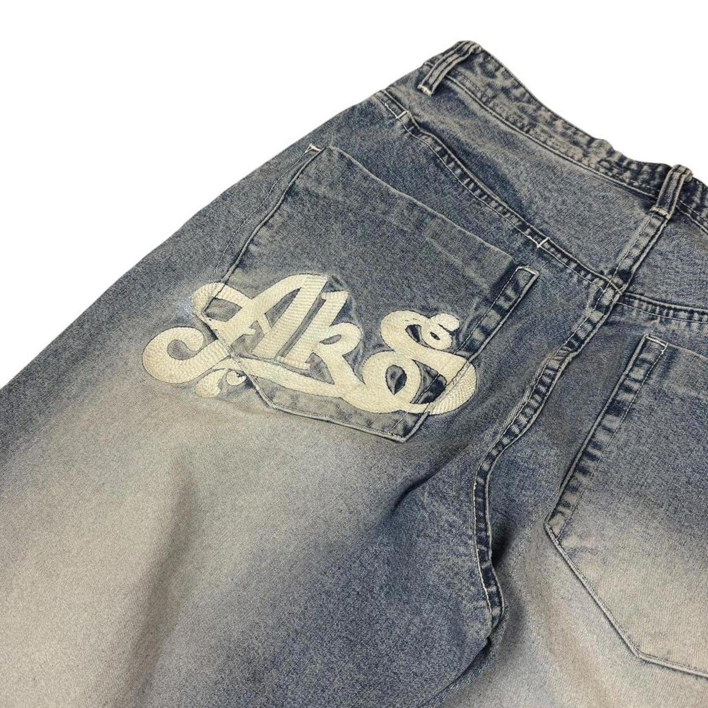 Akademiks Embroidered Jeans - W32