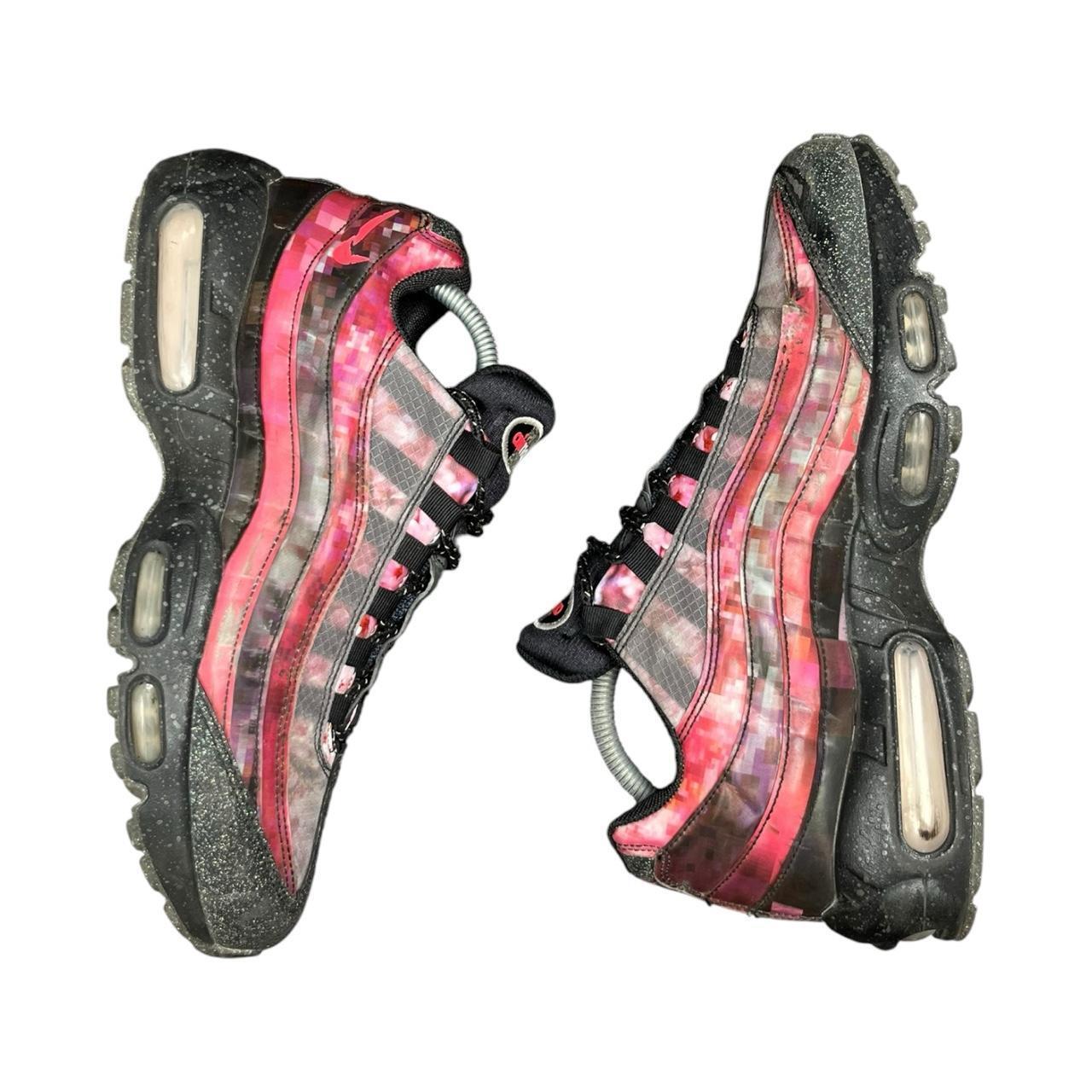 Nike Air Max 95 Cherry Blossom - UK 7.5