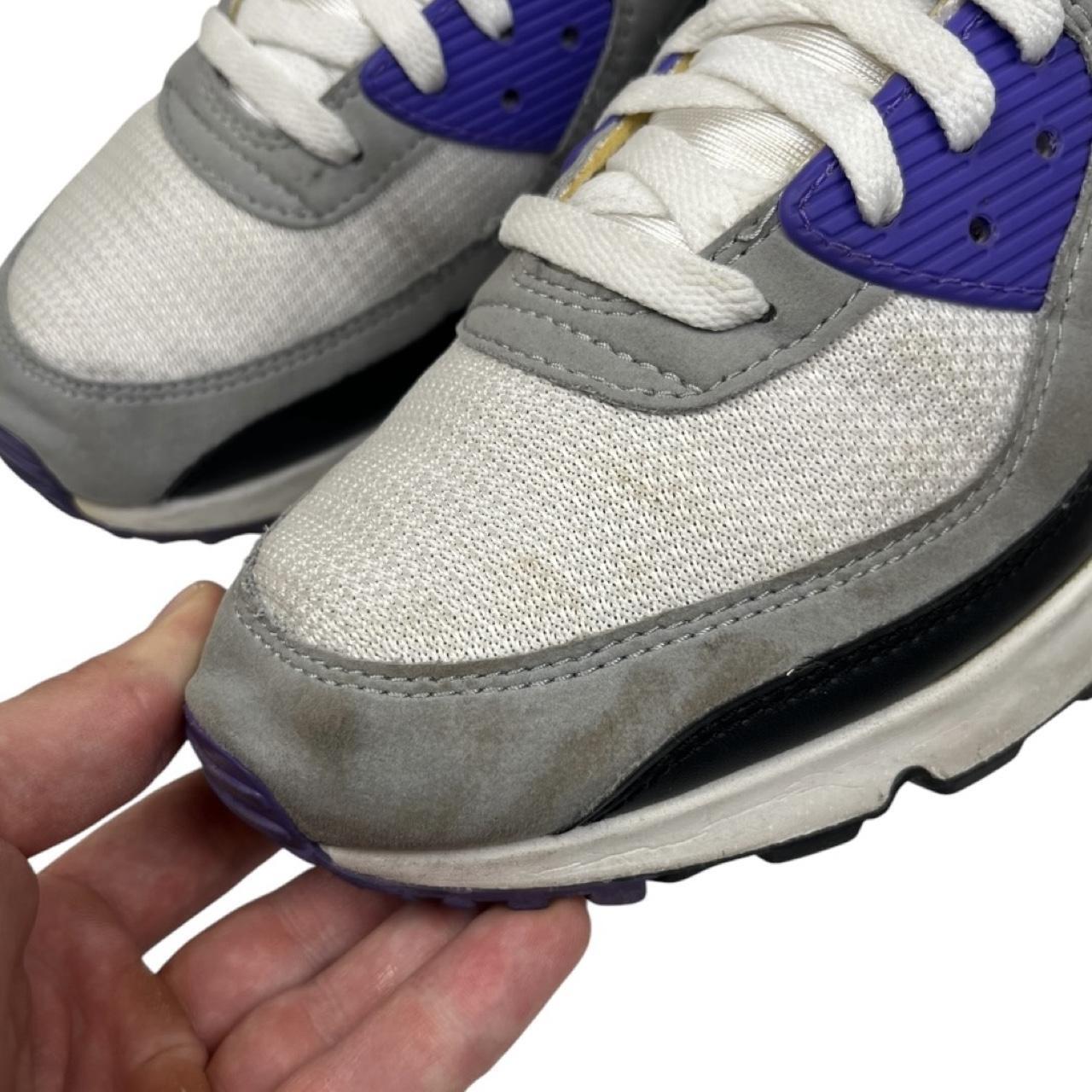Nike Air Max 90 - UK 10