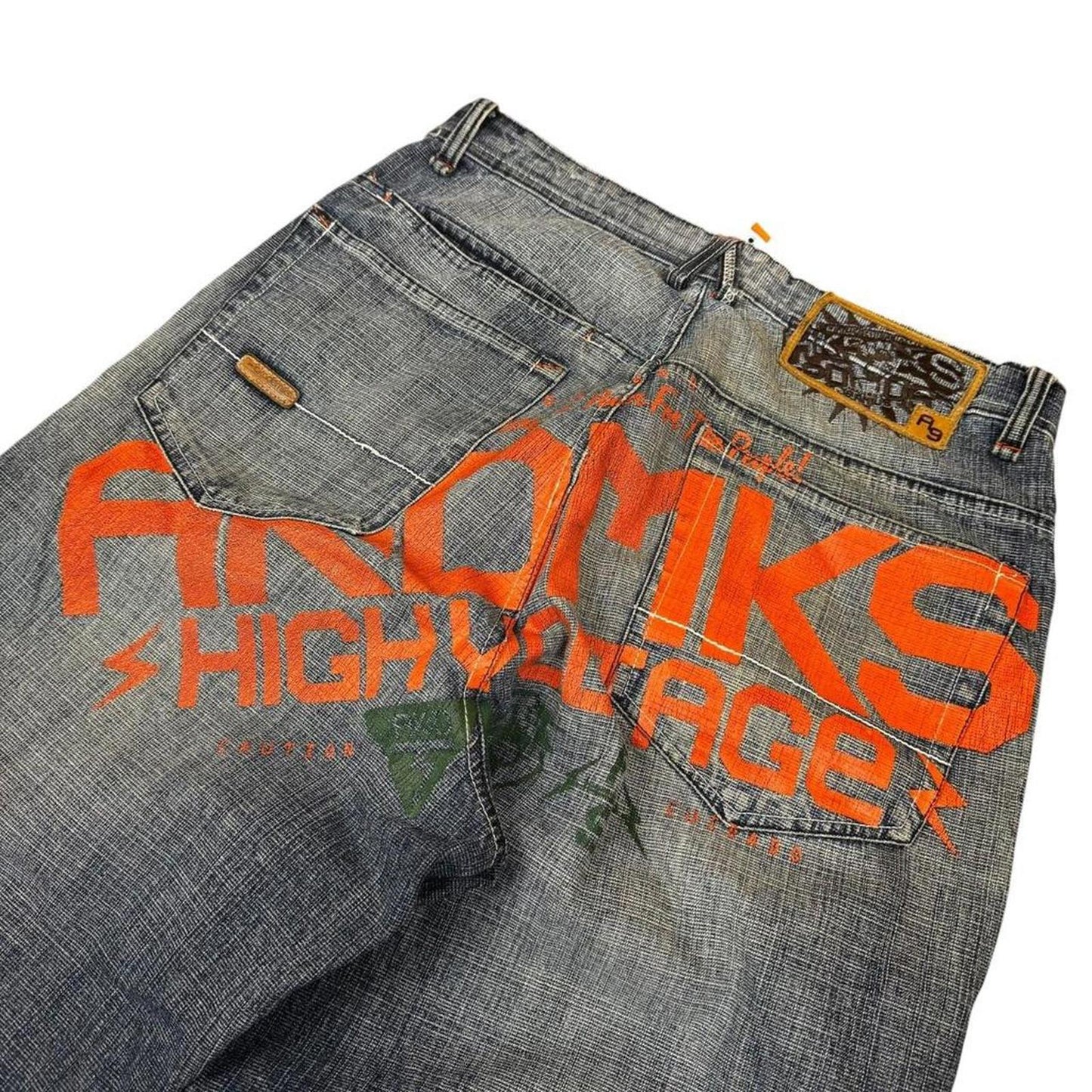 Akademiks Embroidered Jeans - W32