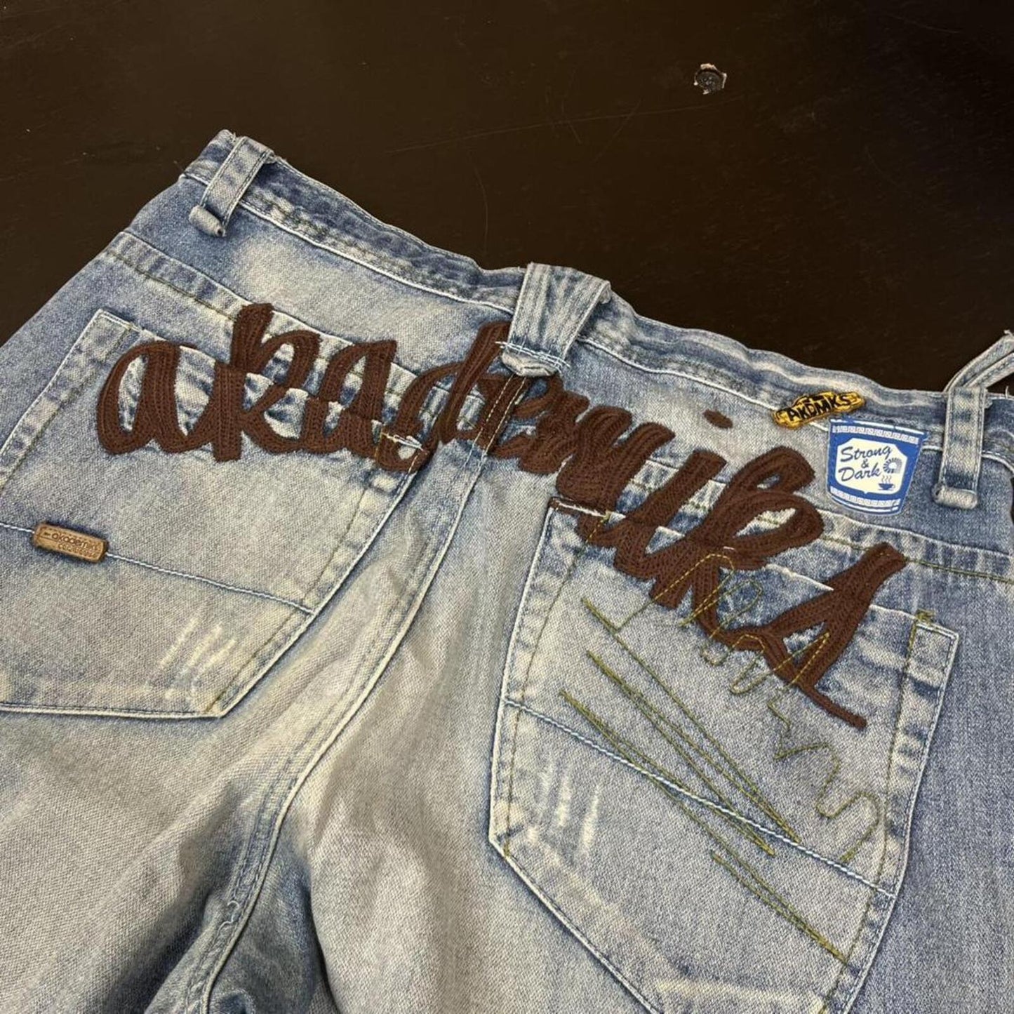 Akademiks Embroidered Jeans - W34