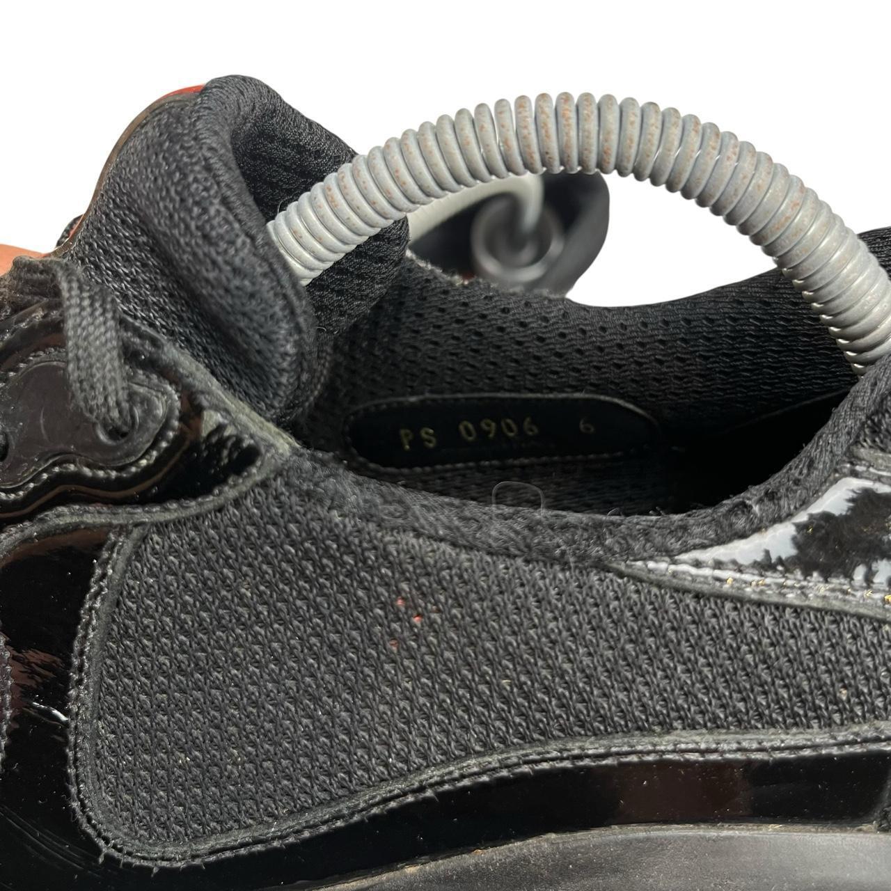 Prada America Cups - UK 8