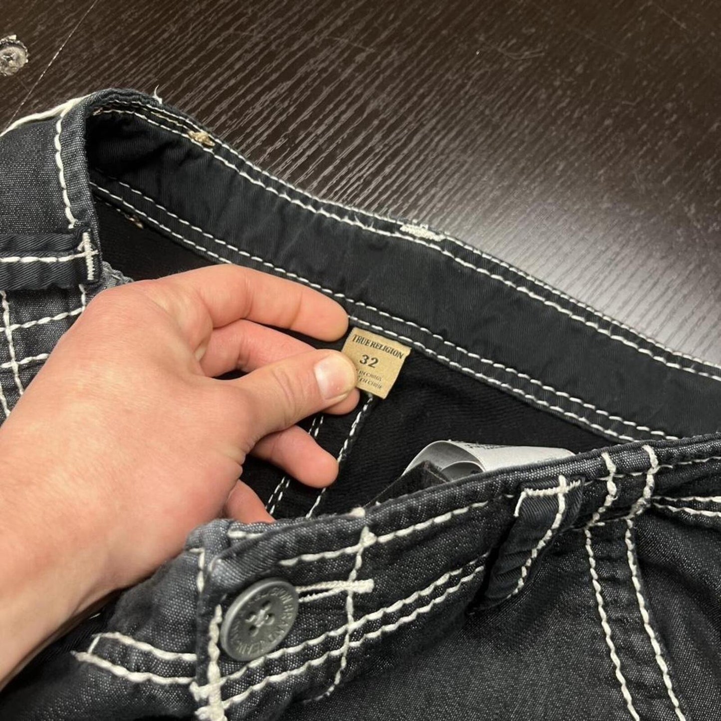 True Religion Big Stitch Jorts - W32