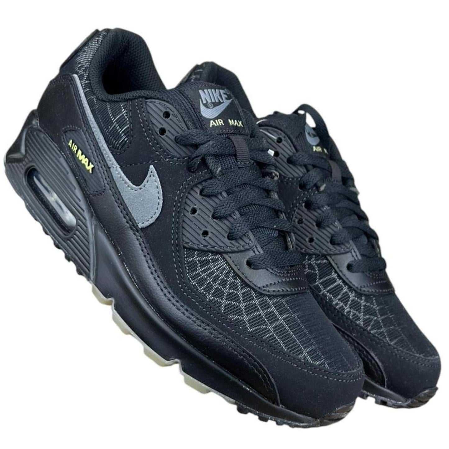 Nike Air Max 90 - UK 7