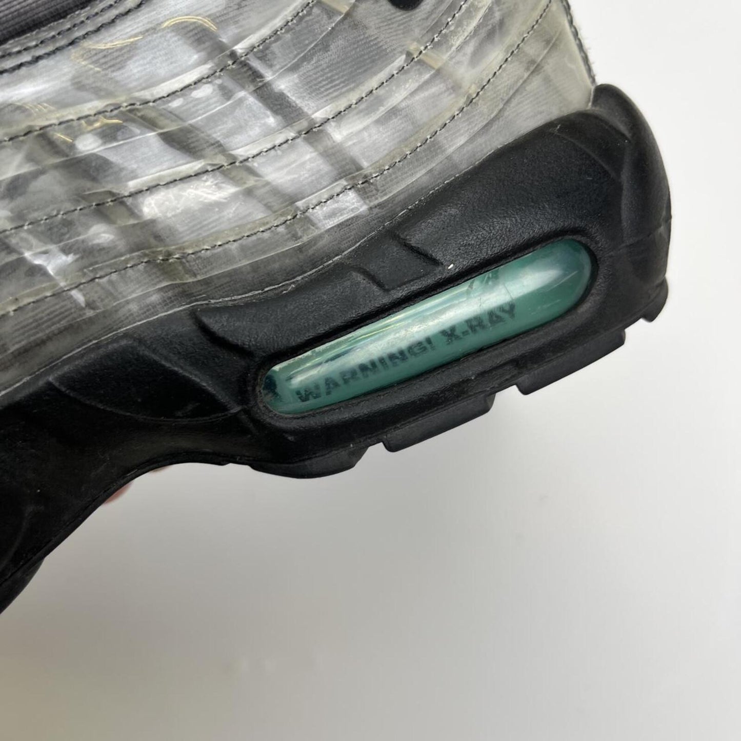 Nike Air Max 95 - UK 9
