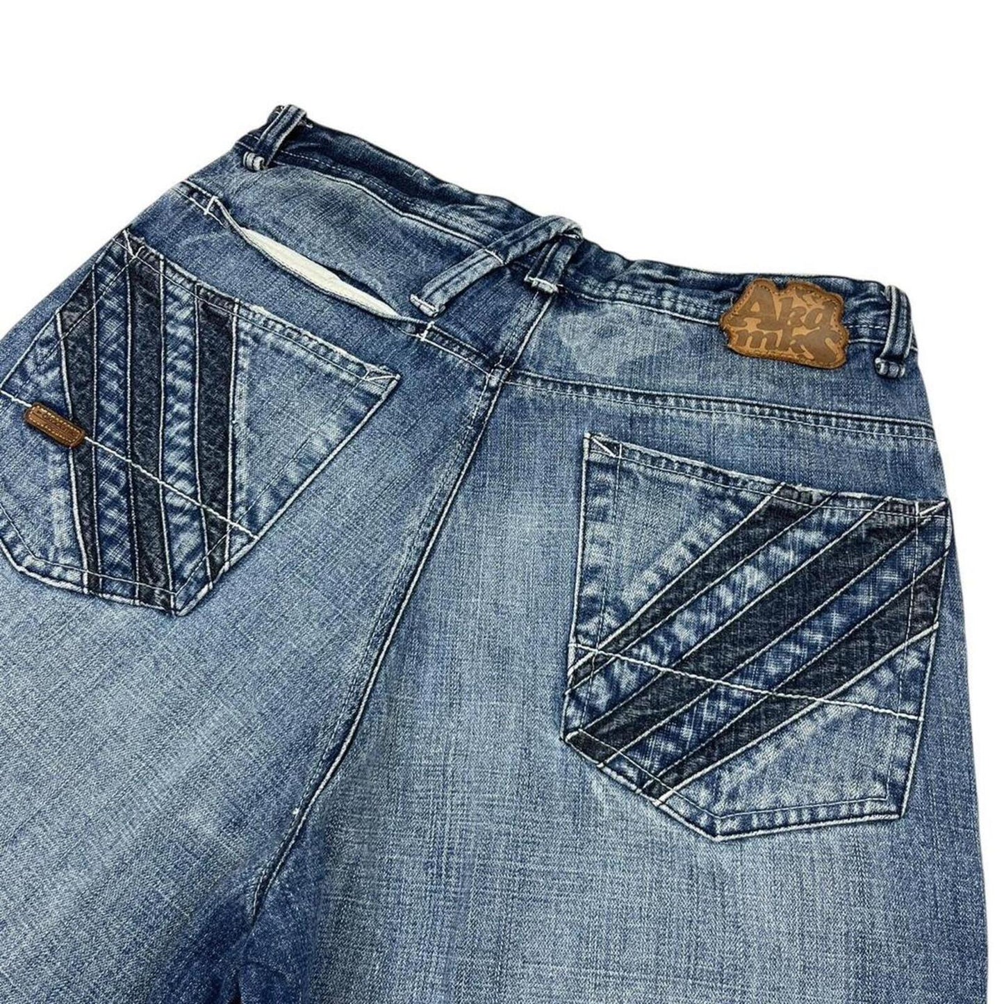 Akademiks Jorts - W32