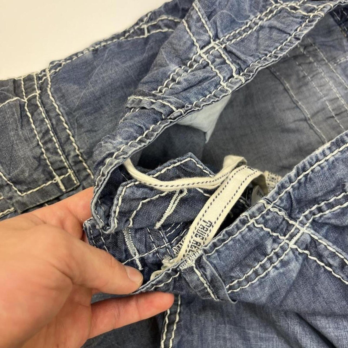 True Religion Shorts - W34