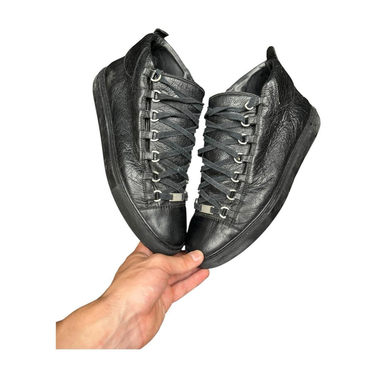 Balenciaga Arena - UK 10