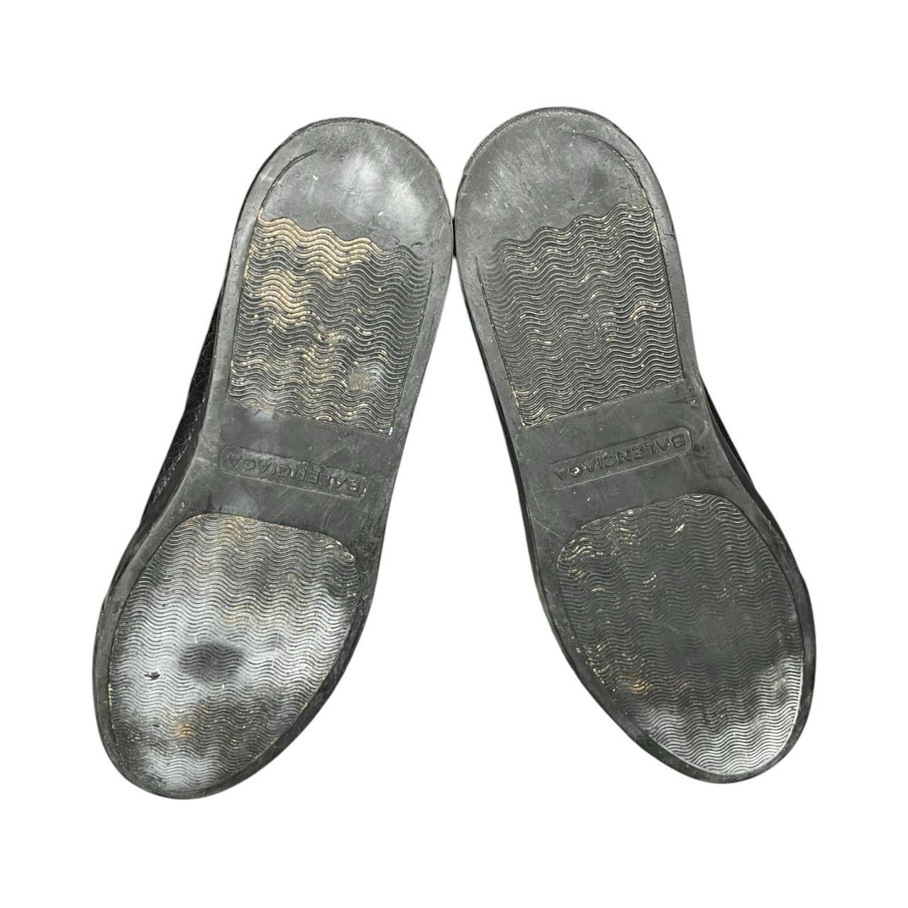 Balenciaga Arena - UK 10